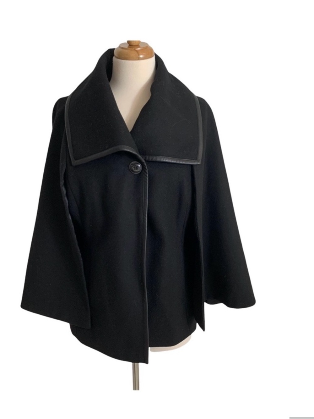 Vintage Apt. 9 Cape Wool Blend Faux Leather Trim Black Size M